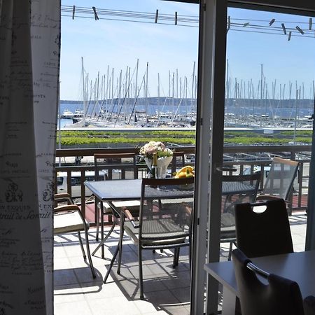 Apartment Cirko Kaštela Екстериор снимка