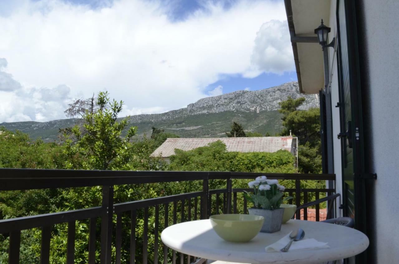 Apartment Cirko Kaštela Екстериор снимка