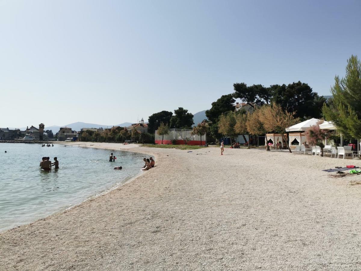 Apartment Cirko Kaštela Екстериор снимка